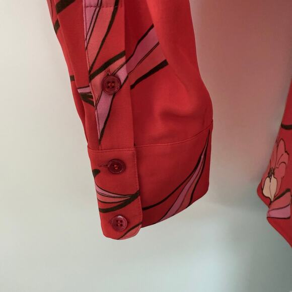 St. John Stretch Silk Button-Down Long Sleeve Shirt Poppy Red Floral 12 - Picture 5 of 12